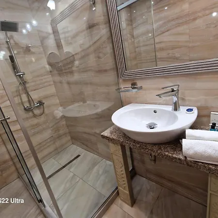 Delux Argisht Appartamento Golden Sands