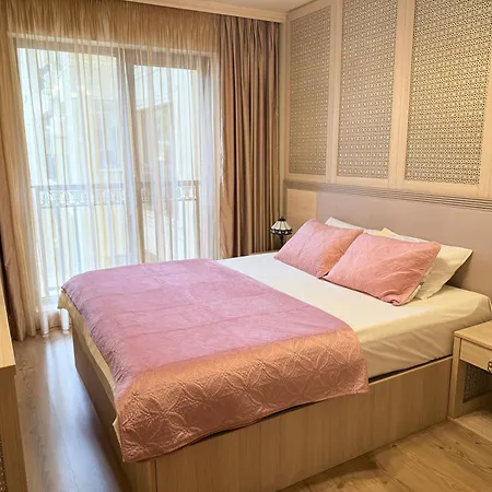 Delux Argisht Golden Sands