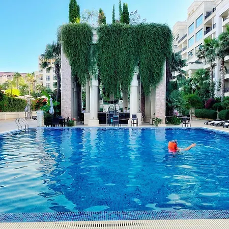 Delux Argisht Apartment Golden Sands